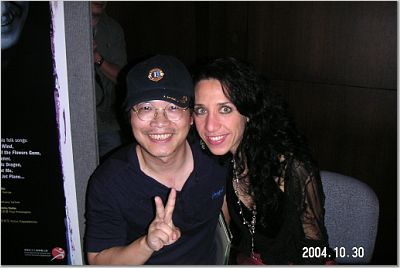 2004.10.30 - Peter & Bethany Yarrow- Live in Hong Kong