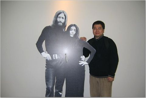 2005.04.04 - Frankie (Capo) at John Lennon Museum in Tokyo